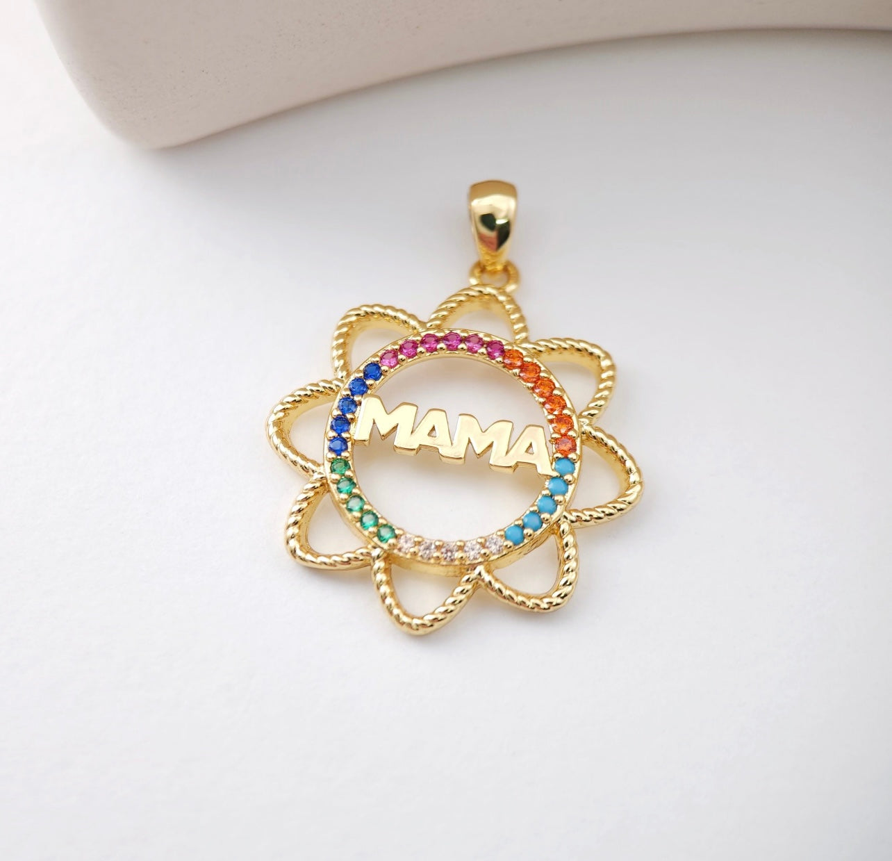 Mama Flower Pendent